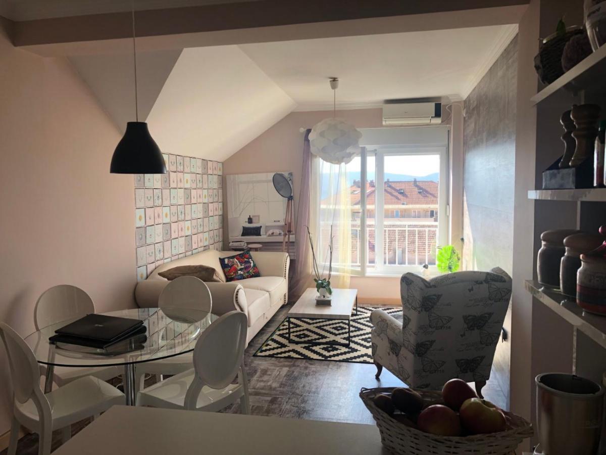 Gala Apartment Tivat Extérieur photo